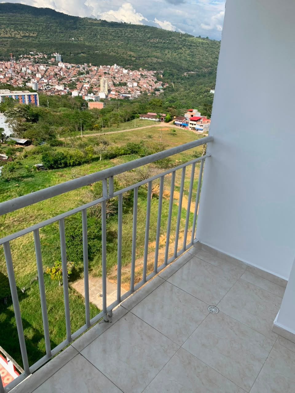 bc79526c-0da9-4a9b-b453-bd79abee106a Apartamento en San Gil barrio José Antonio Galán