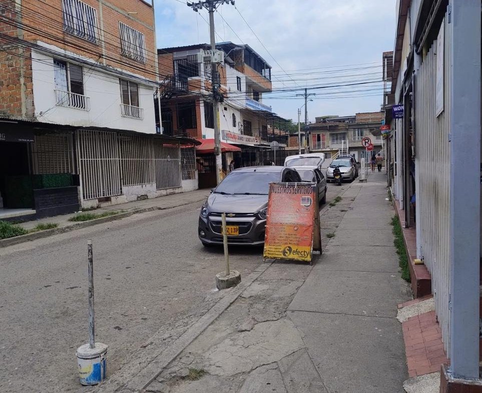Apartaestudio Amoblado en Arriendo en Urbanizacion Calimio Norte