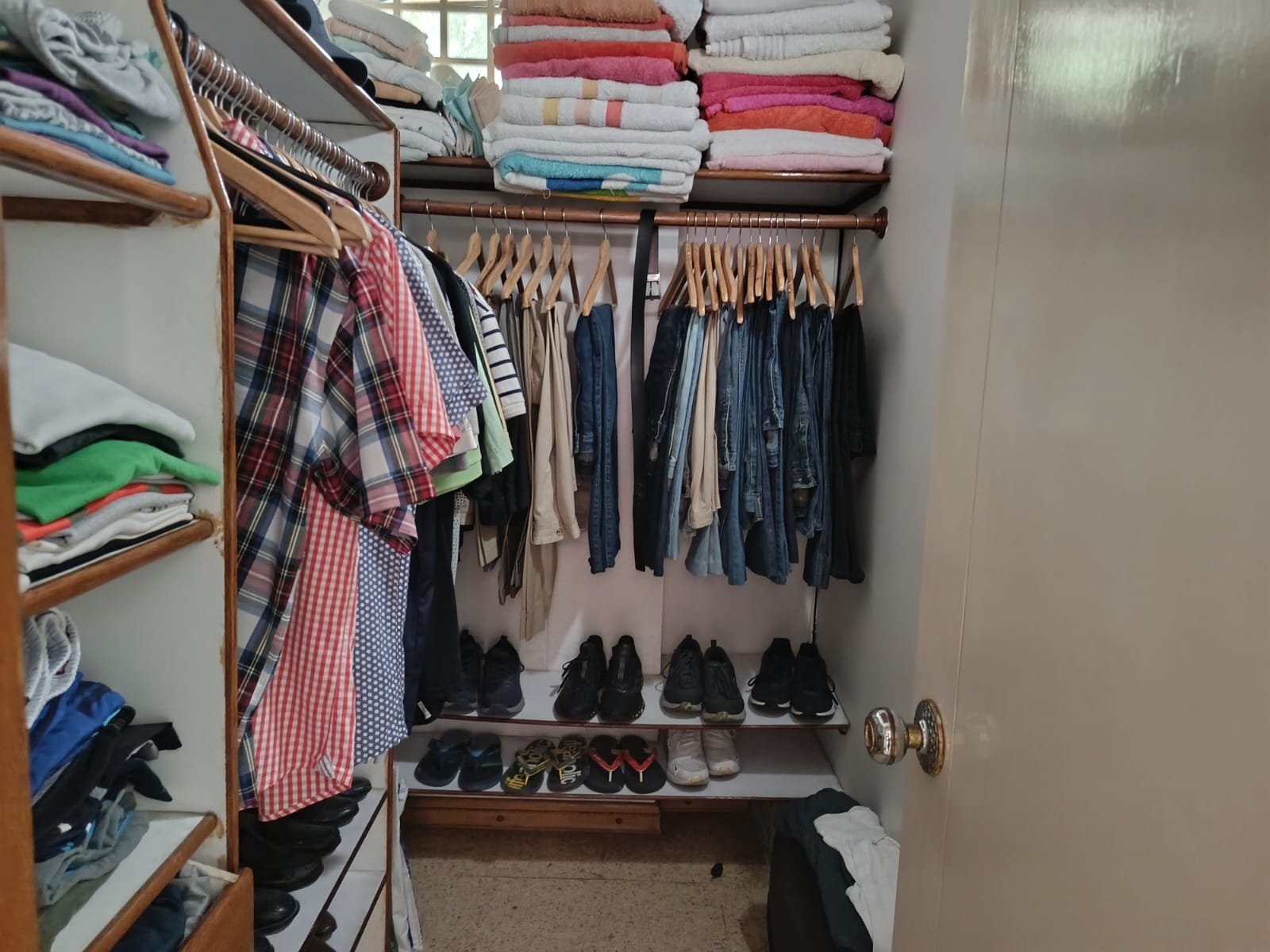 Venta casa en Medellin en Loma de Los Bernal