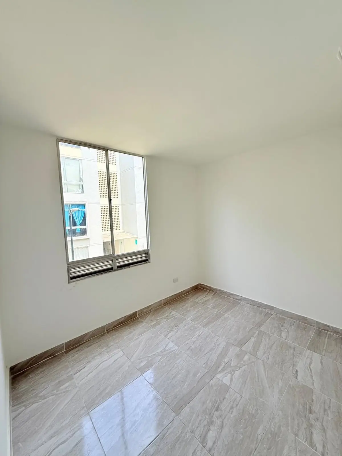 th.outside1200x1200.6a6e02caa32f7_infocdn__kvcuq1ra86360qr9alt79tbourja0ak5kp5riesojpg Apartamento en Arriendo en Girardot