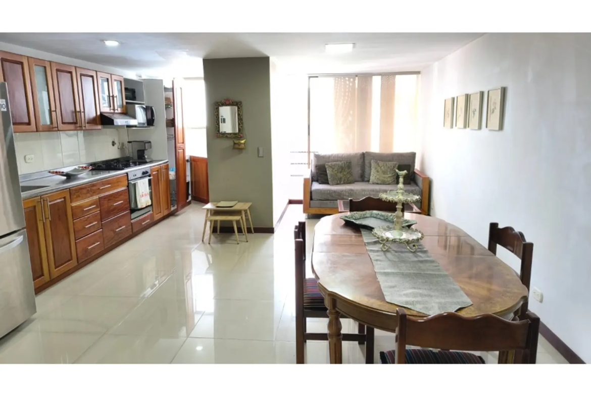 Apartamento en Arriendo en Loma De San Julian, Medellín