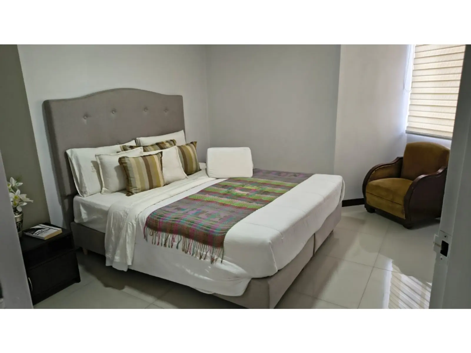 th.outside1200x1200.6a6e3c67cab5c_infocdn__gr203084620260619122015jpeg Apartamento en Arriendo en Loma De San Julian, Medellín