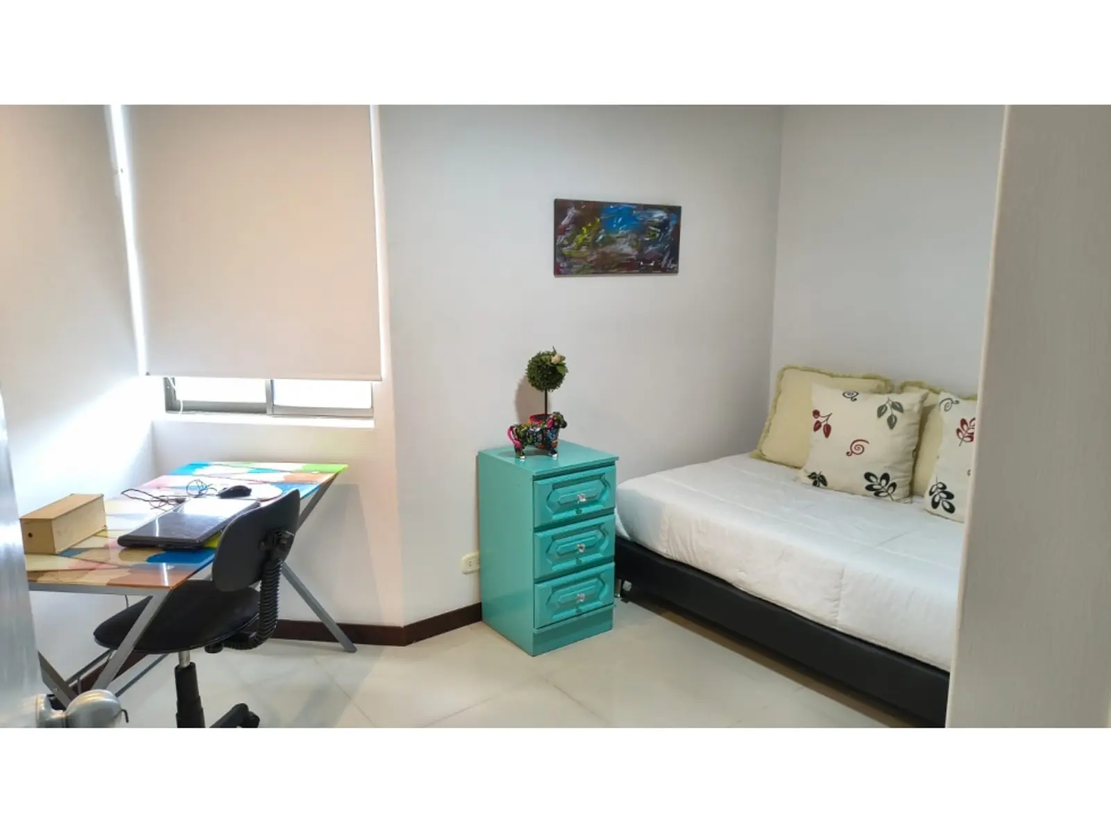 th.outside1200x1200.6a6e3c688f32f_infocdn__gr203084720260619122015jpeg Apartamento en Arriendo en Loma De San Julian, Medellín