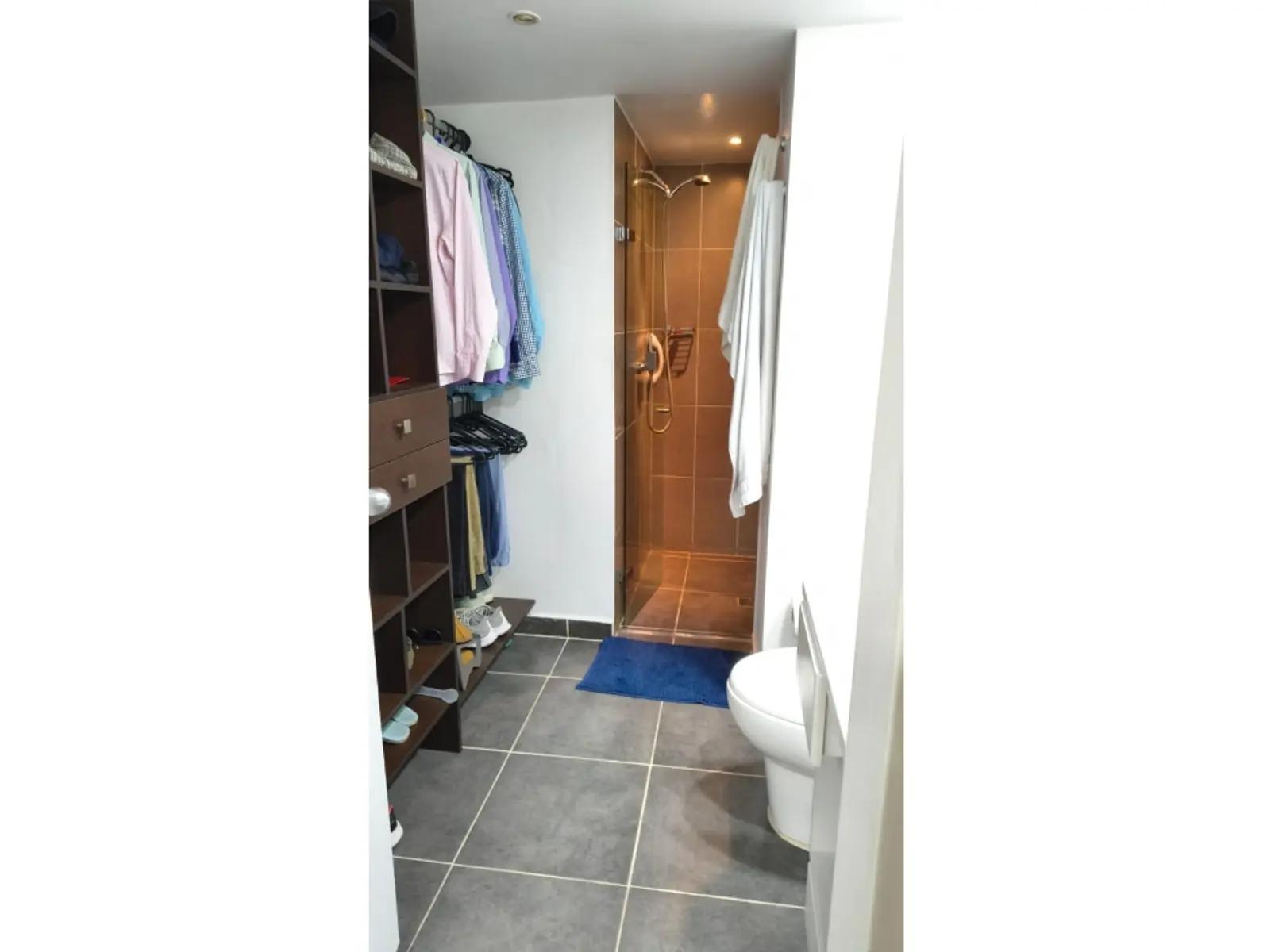 th.outside1200x1200.6a6e3c692b76d_infocdn__gr203084820260619122016jpeg Apartamento en Arriendo en Loma De San Julian, Medellín