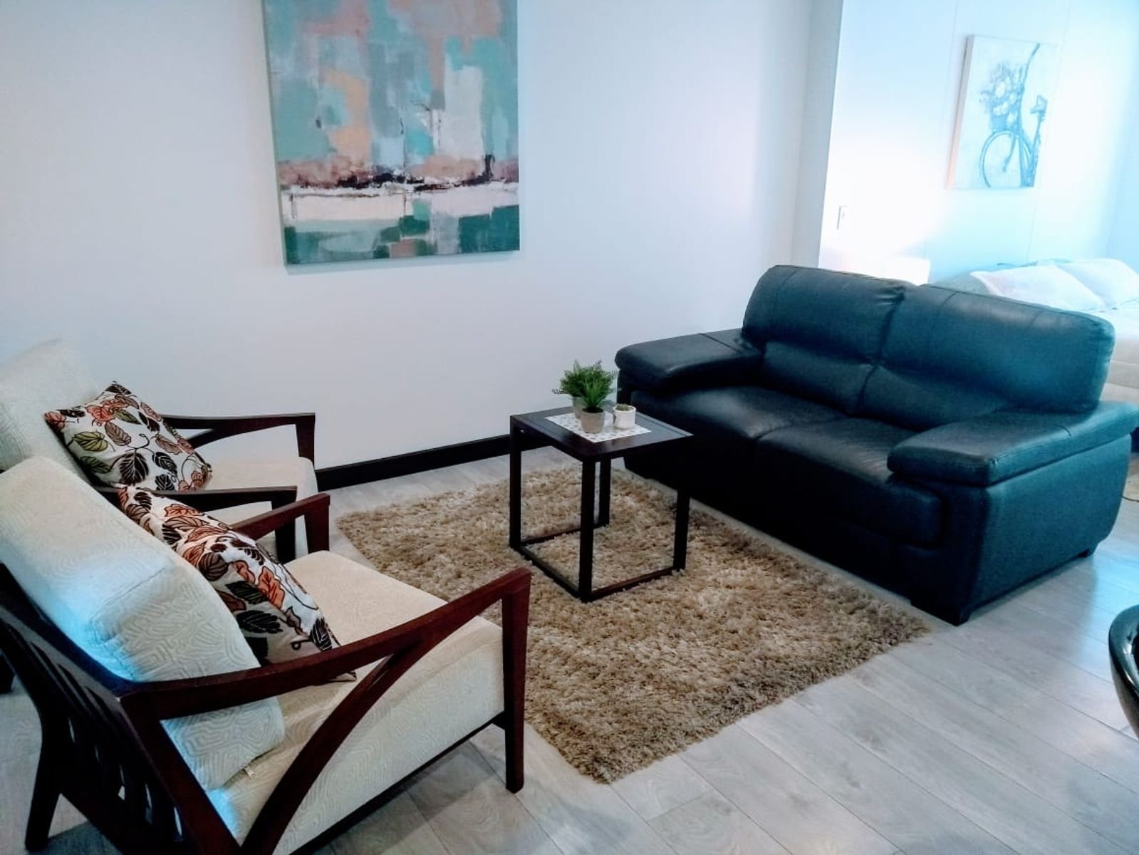 th.outside1200x1200.6a6e4b2d16abb_infocdn__zep7p0vdwhmkw22dleisvyndcqq20oc3f1pxertdjpg Apartamento en Arriendo en Chapinero, Bogotá