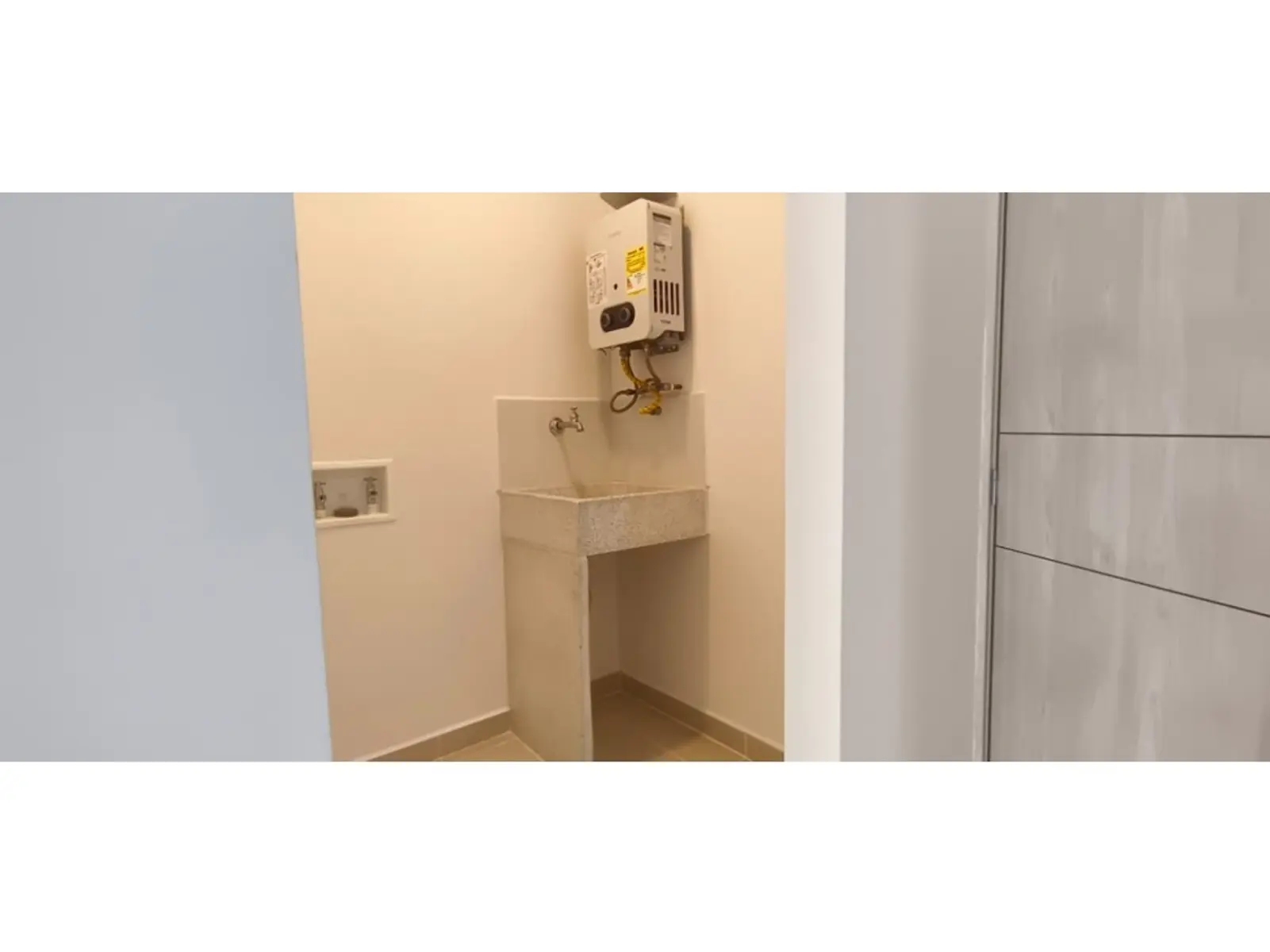 th.outside1200x1200.6a720a7f69d4f_infocdn__gr43095620260804104448jpeg Apartamento en Arriendo en La Aldea, La estrella