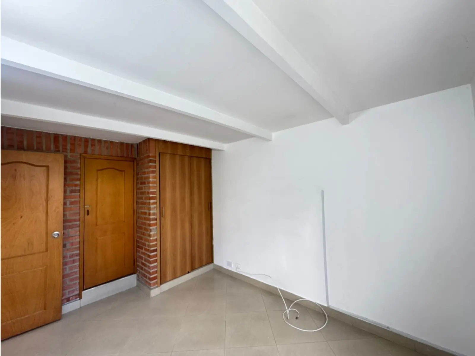 th.outside1200x1200.6a74ad8a88d12_infocdn__gr203084820260806093314jpeg Apartamento en Arriendo en El Poblado, Medellín