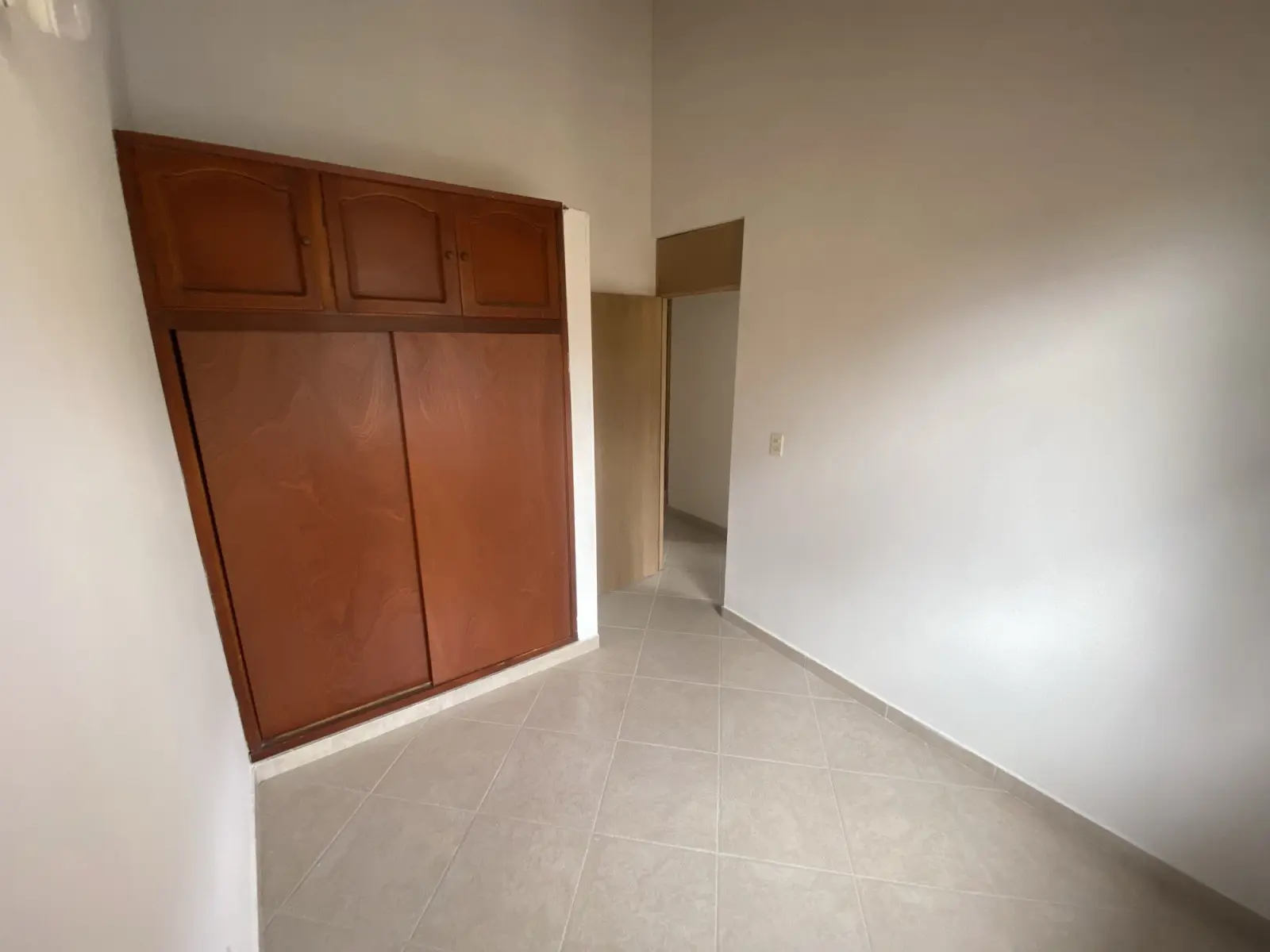 th.outside1200x1200.6a77353a1d6a3_infocdn__515524-1-1786051173-7jpg Apartamento en Arriendo en Las Lomitas, Sabaneta