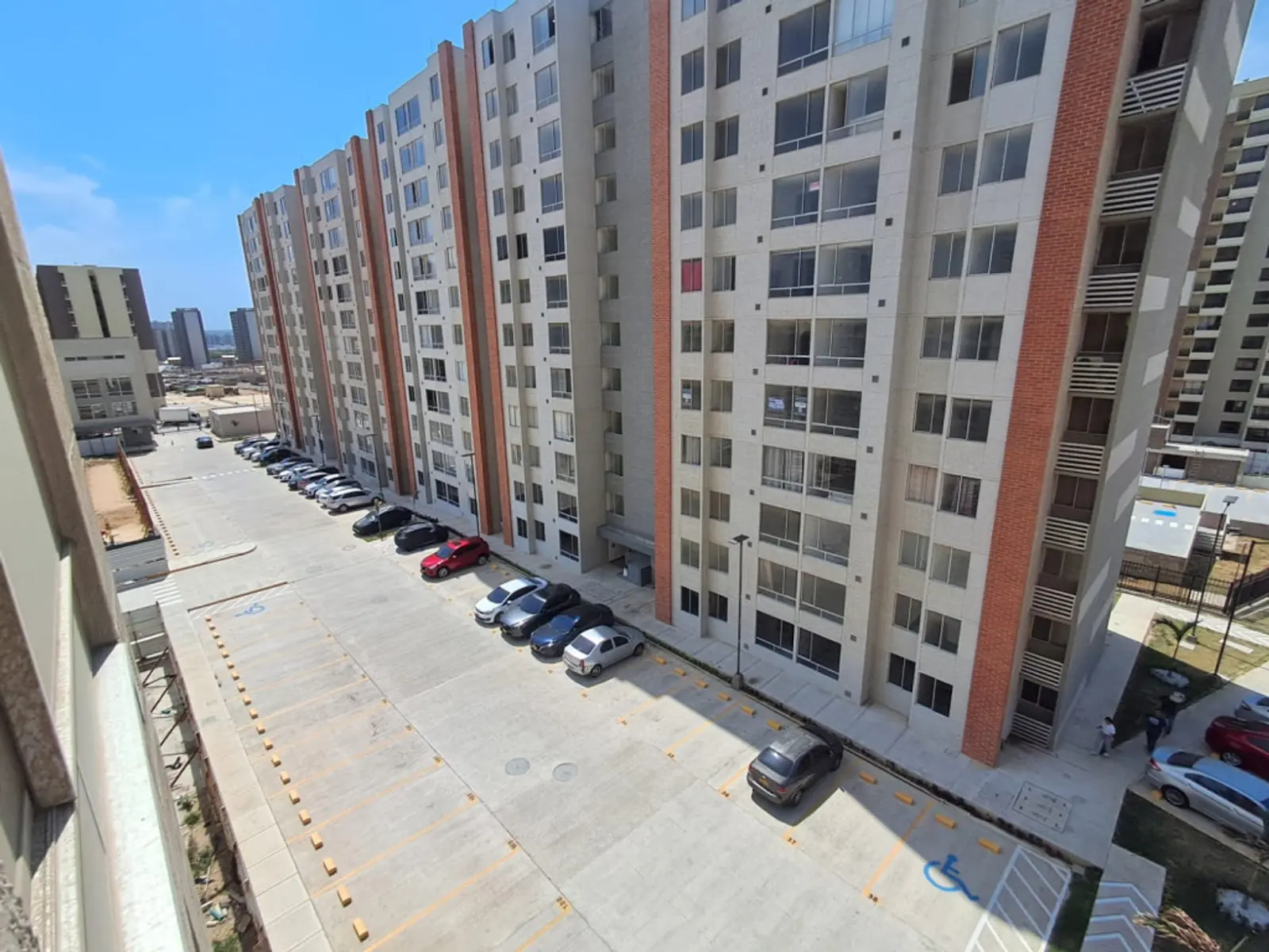 th.outside1200x1200.6a787c2d792d9_infocdn__97294-1-1786280644-1jpg Apartamento en Arriendo en Ciudad Mallorquin, Barranquilla