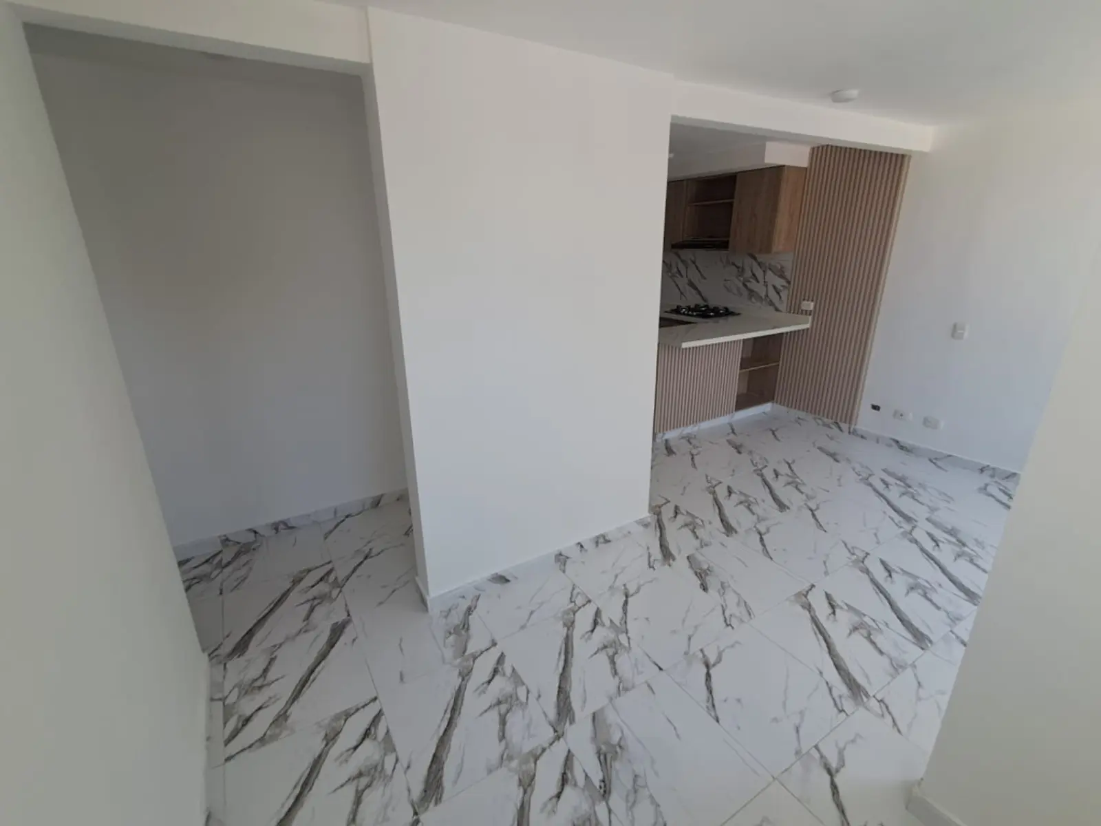th.outside1200x1200.6a787c2f1c82e_infocdn__97294-1-1786280648-6jpg Apartamento en Arriendo en Ciudad Mallorquin, Barranquilla