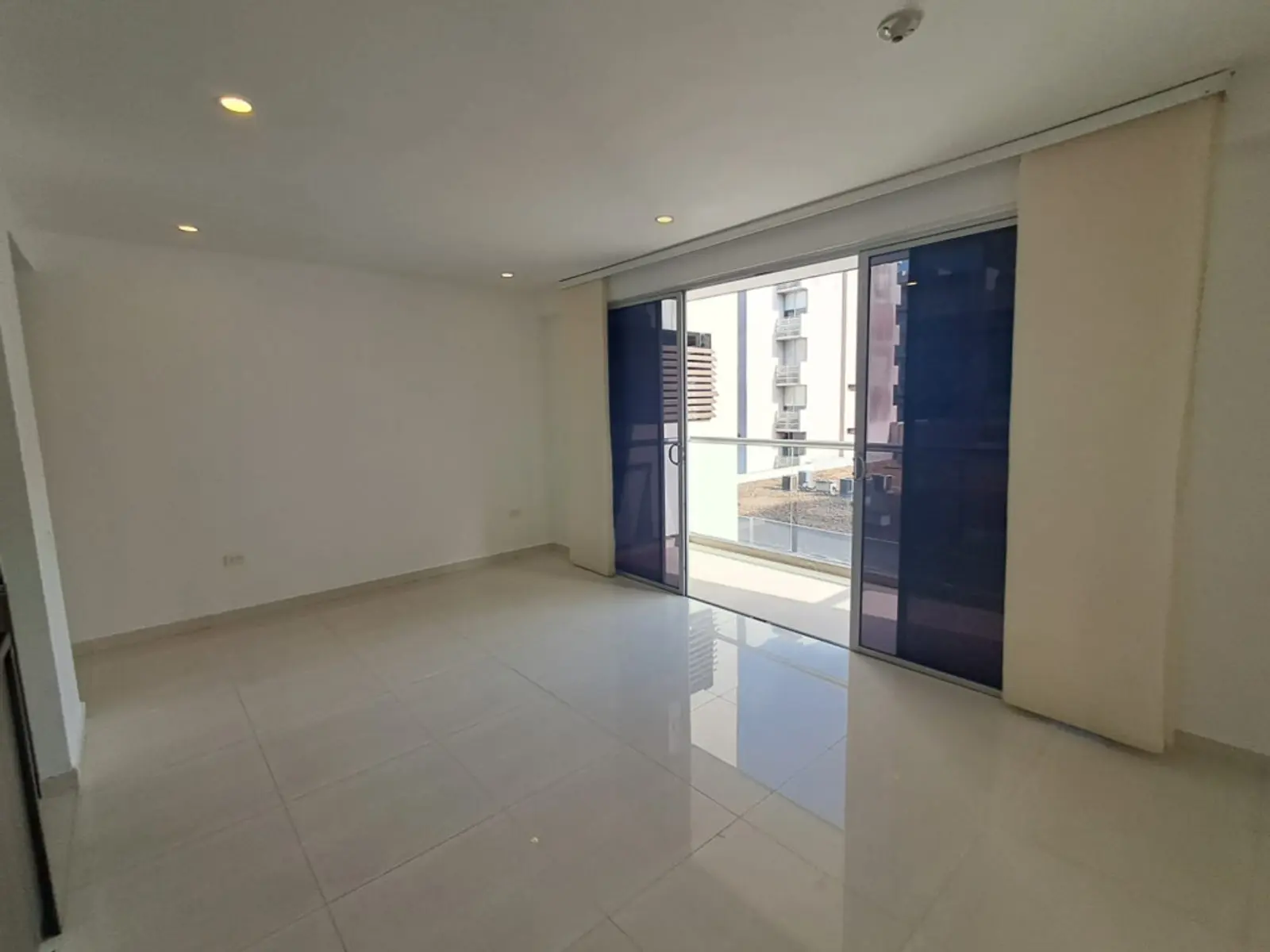 th.outside1200x1200.6a788f0223880_infocdn__97319-1-1786280665-8jpg Apartamento en Arriendo en Rio Alto, Barranquilla