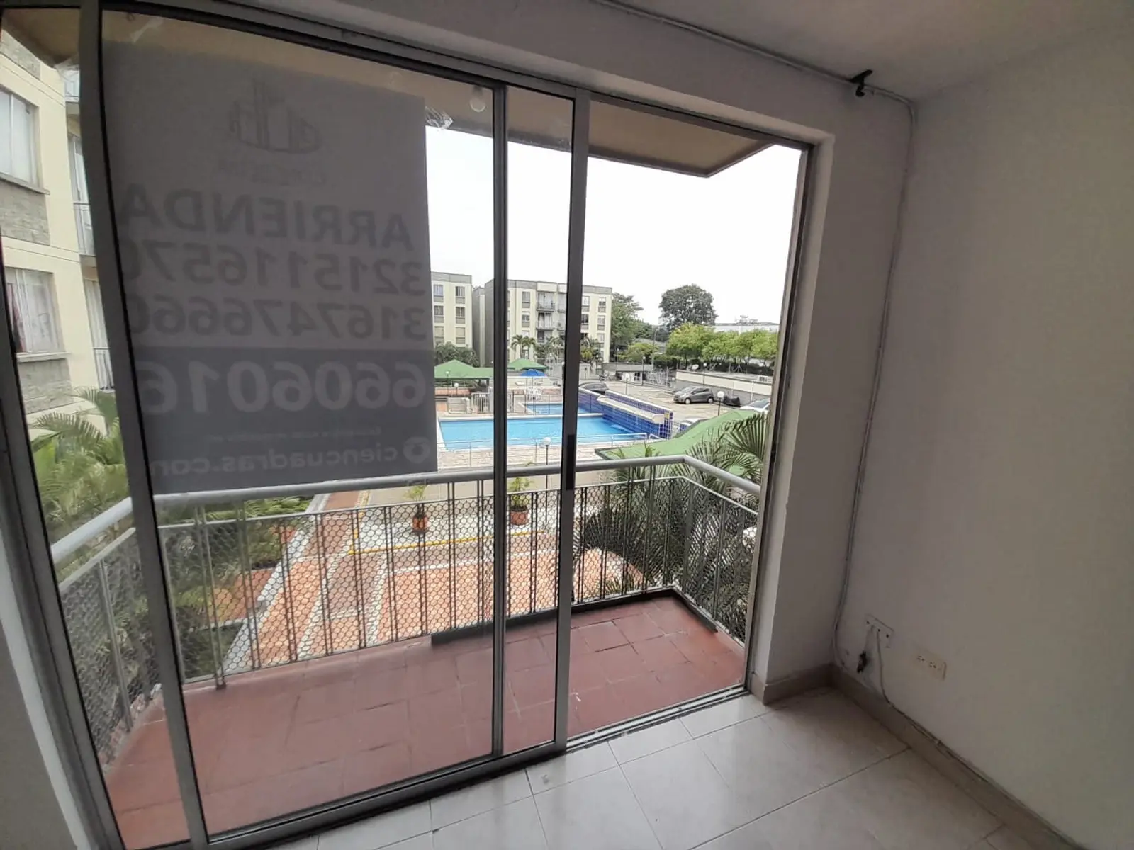 th.outside1200x1200.6a7de6bf30e56_infocdn__whatsapp-image-2022-09-27-at-111311-am-1786635694-qbxlvcjpeg Apartamento en Arriendo en Pampa linda, Cali