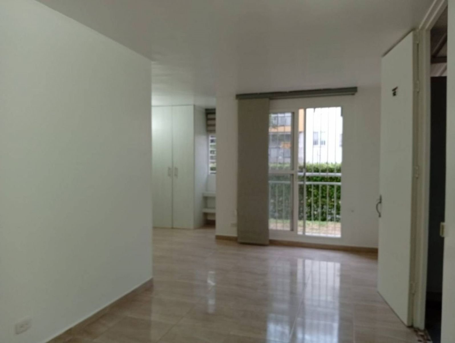 th.outside1200x1200.6a800642944df_infocdn__6f3466d8-8992-43a6-b982-12d37e56bb9c Apartamento en Arriendo en Ciudad Pacífica, Cali
