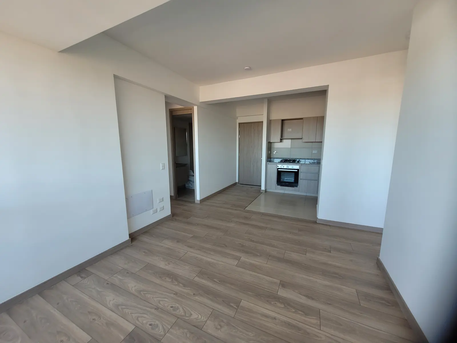 th.outside1200x1200.6a81a5217078c_infocdn__eb1baf53-10e7-42e4-9ee9-97f36a5013d6jpg Apartamento en Arriendo en El porvenir, Rionegro