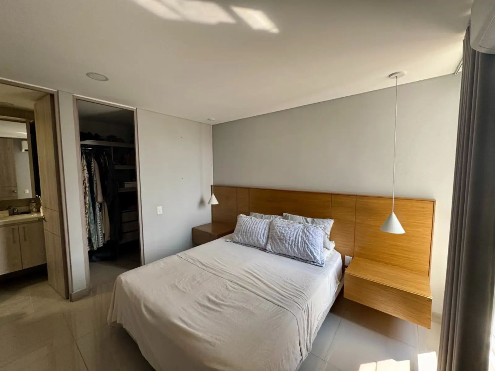 th.outside1200x1200.6a81d0788fd93_infocdn__7611-1-1785863487-4jpg Apartamento en Arriendo en Valle del Lili, Cali
