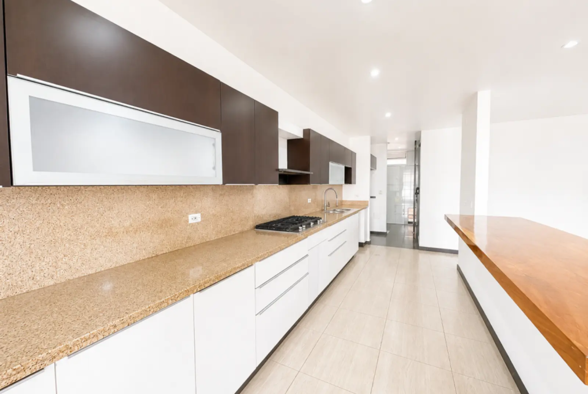 Apartamento en Arriendo en Navarra, Bogotá