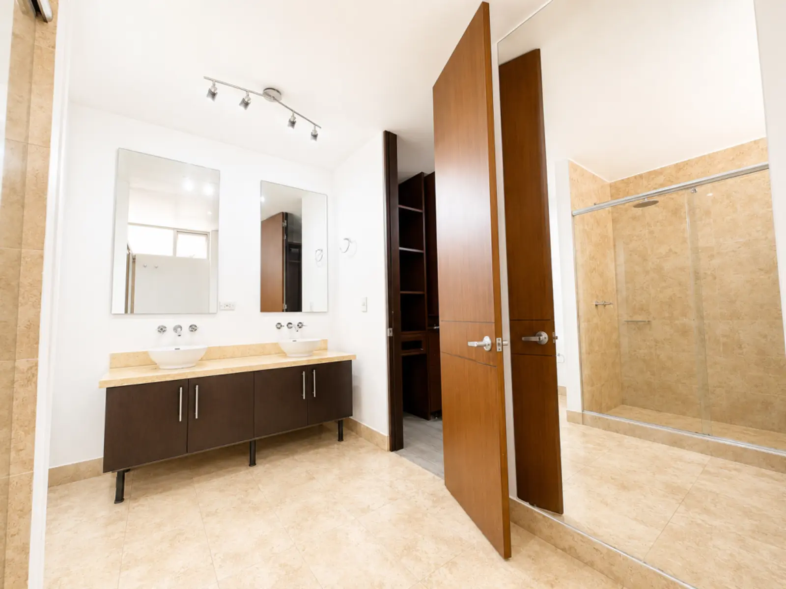 Apartamento en Arriendo en Navarra, Bogotá