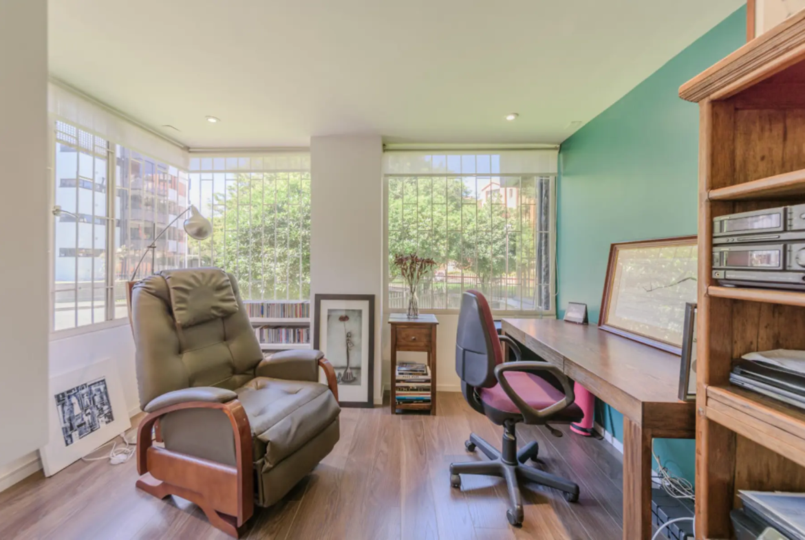 Apartamento en Arriendo en Santa Barbara, Bogotá