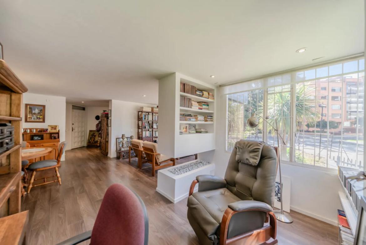 Apartamento en Arriendo en Santa Barbara, Bogotá