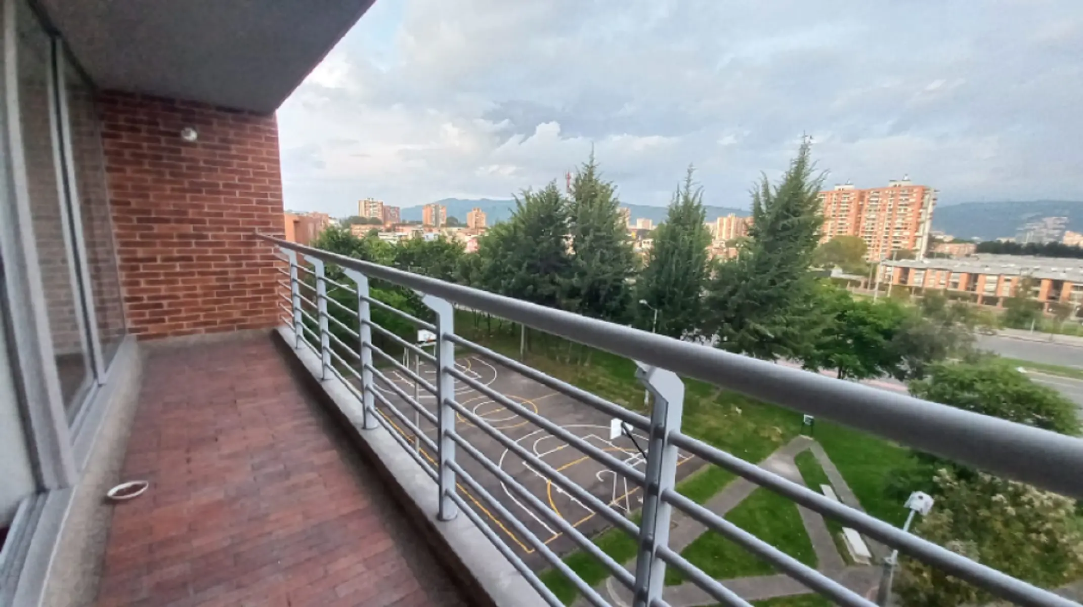 th.outside1200x1200.6a86e8e9c84ff_infocdn__5133801-1-1787209828-9jpg Apartamento en Arriendo en Portales del Monte, Bogotá