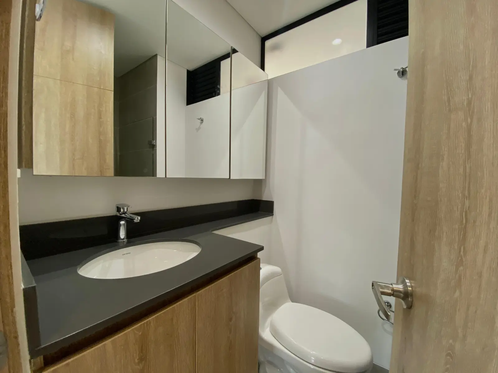 th.outside1200x1200.6a898c39e42f2_infocdn__nps8or0novuph-edicobgwjpg Apartamento en Arriendo en Santa Elena, El Retiro
