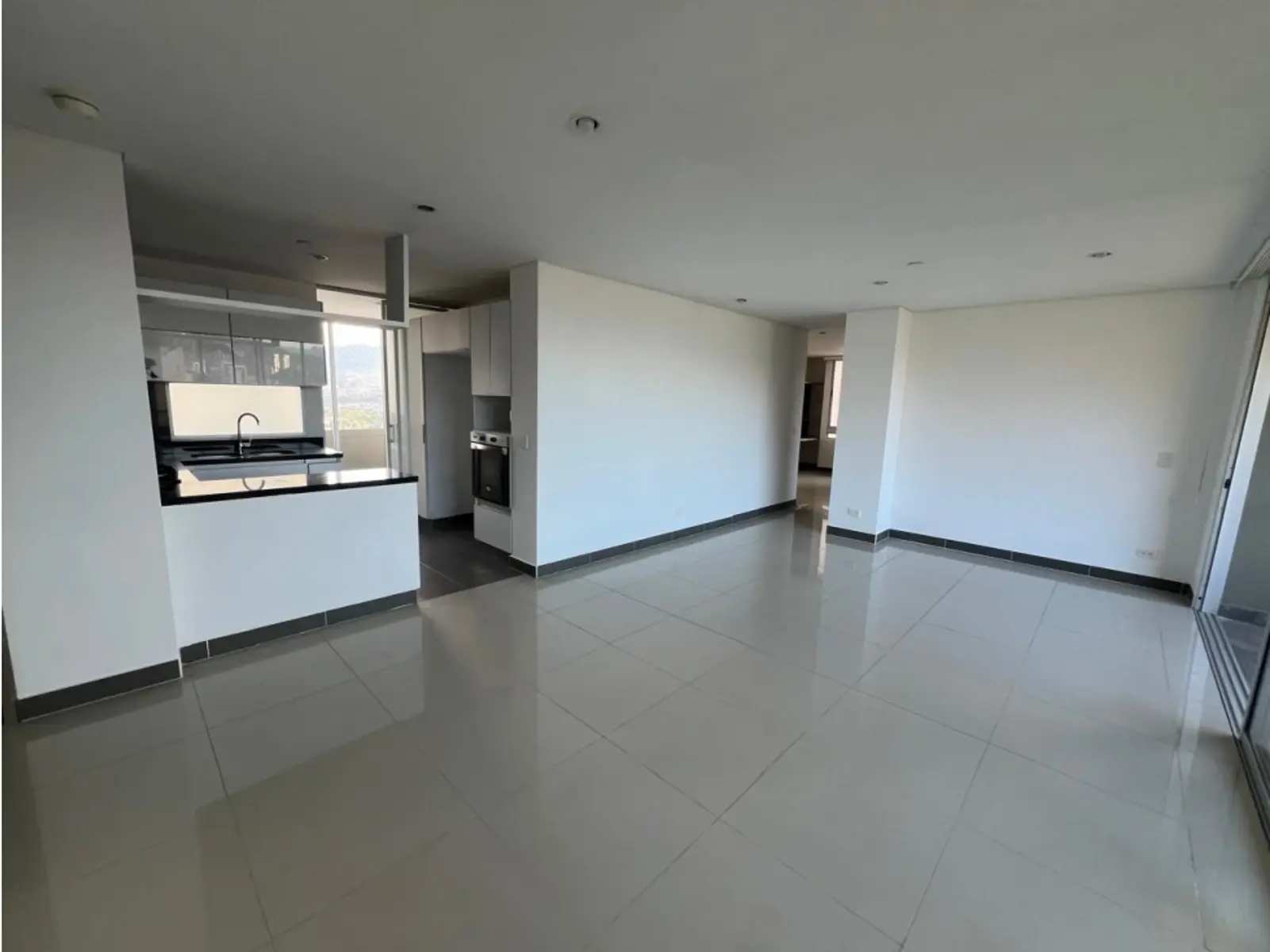 th.outside1200x1200.6a8b5149edb01_infocdn__gr109706320260823023240jpg Apartamento en Arriendo en Santa maria de los angeles, Medellín