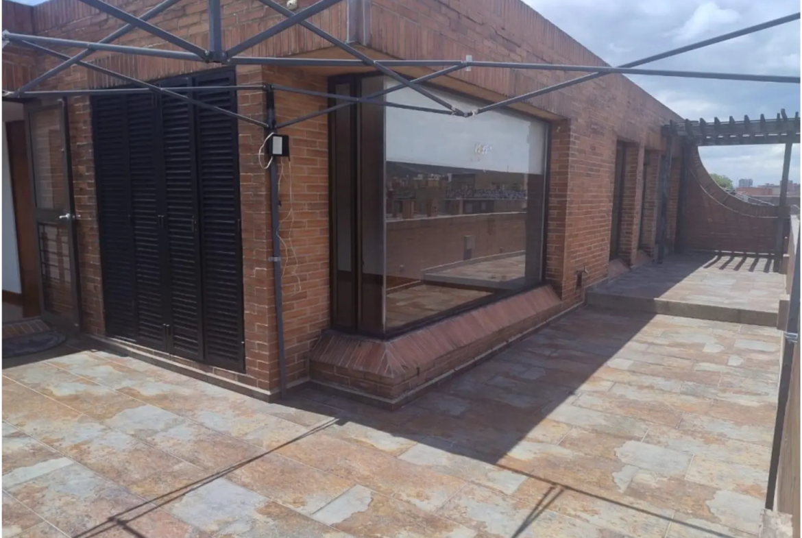 Apartamento en Arriendo en Santa Barbara, Bogotá