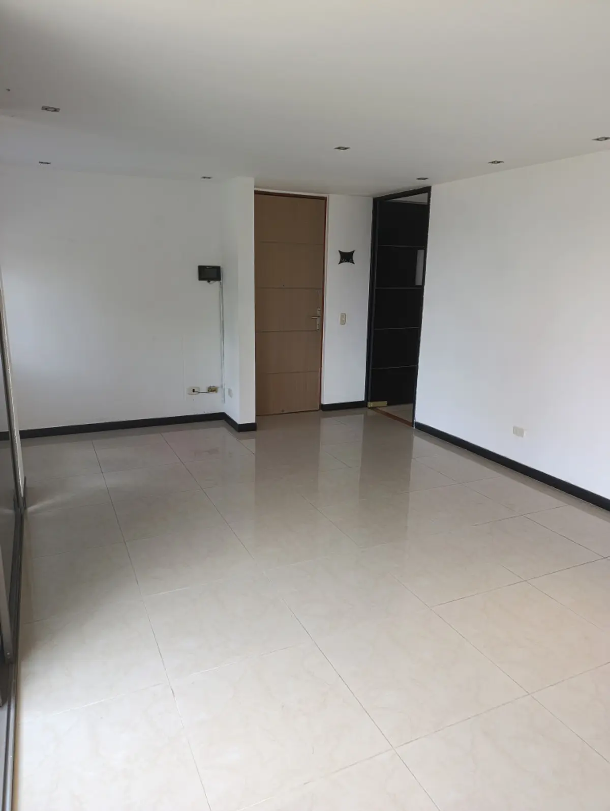 th.outside1200x1200.6a93d620e7311_infocdn__296-2-1788069824jpg partamento en Arriendo en Las palmas, Medellín