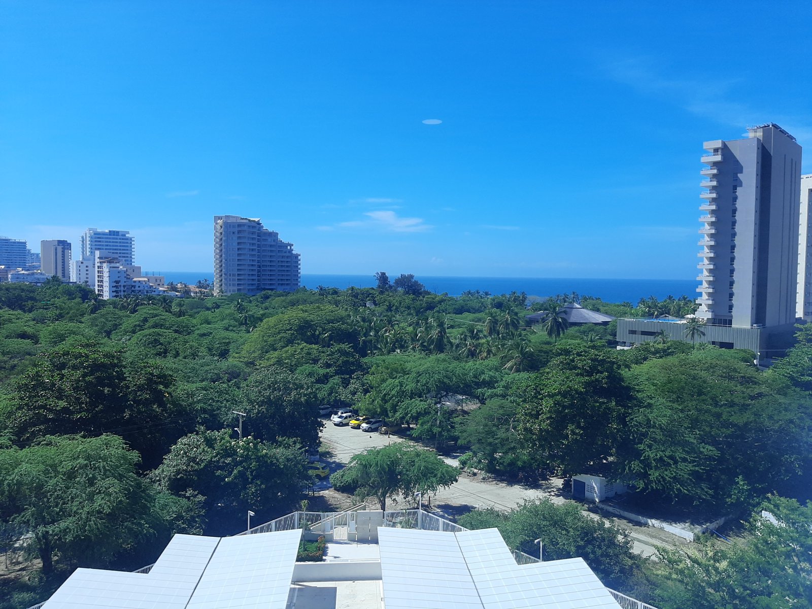 20201224_110609 Apartamento en arriendo en Pozos Colorados, Rodadero – Conjunto Ocean Club