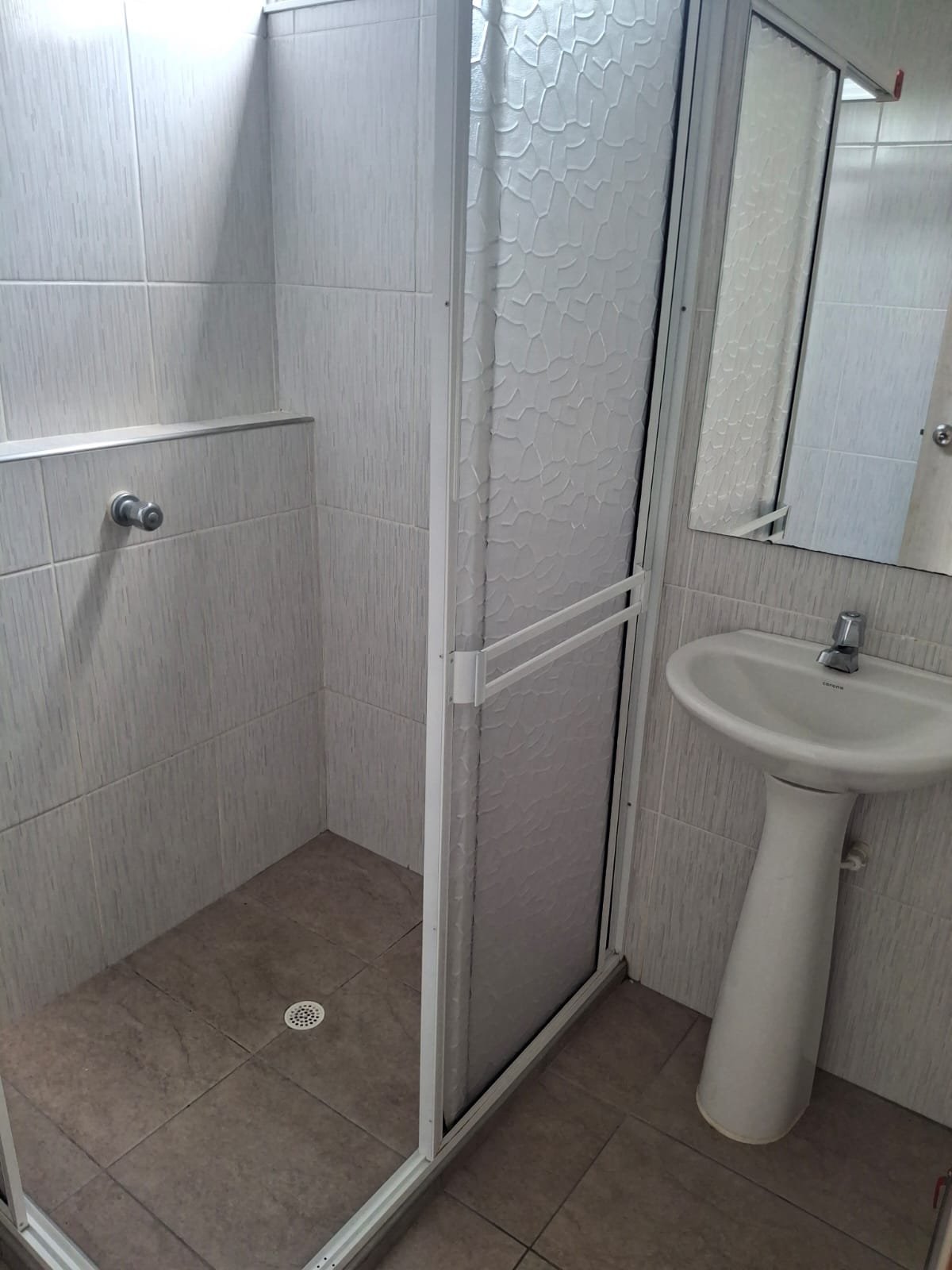314202-454753-1042338312127255 Apartaestudio en alquiler en Los Cámbulos, Cali