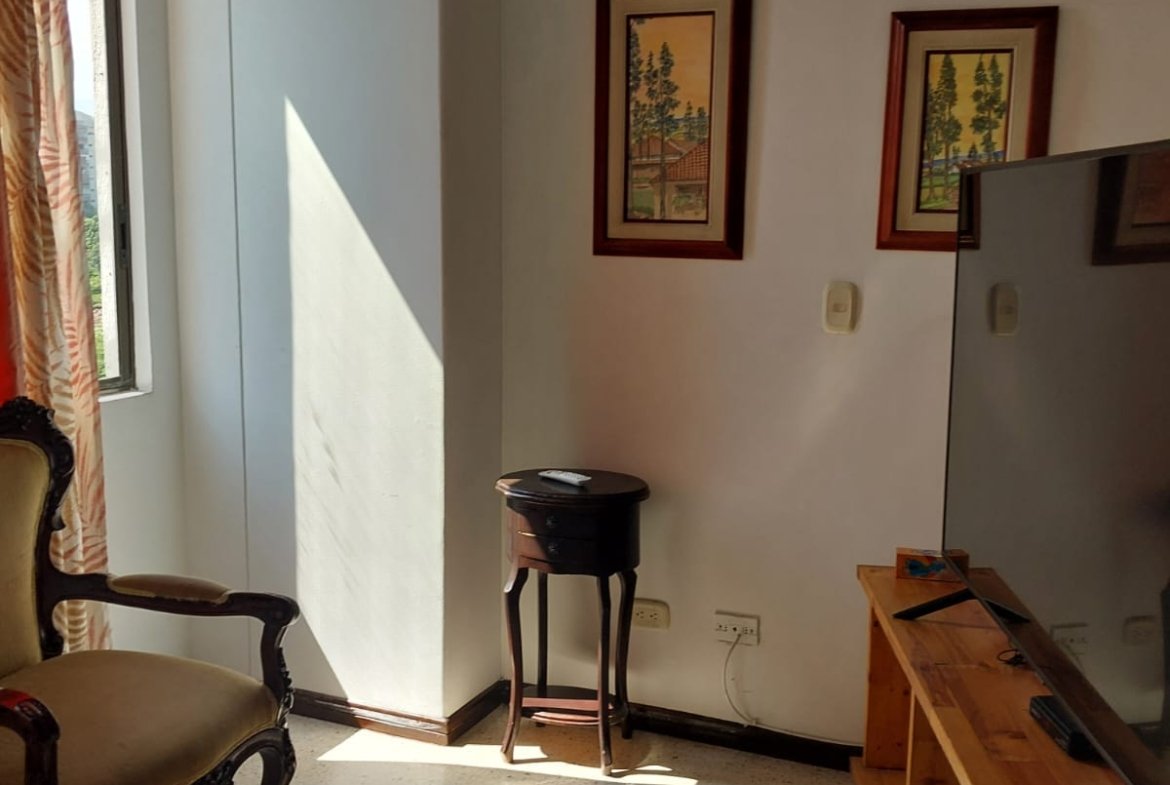 Apartamento en venta en Prados del Norte, Cali de 85 m²