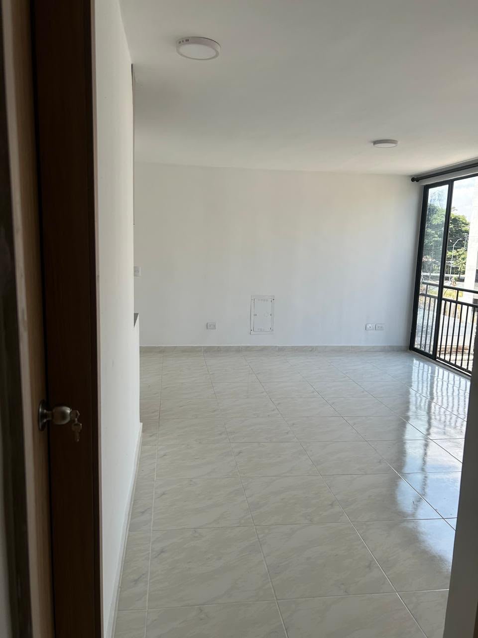 314202-454753-1370138625199872 ESPECTACULAR APARTAMENTO EN ALQUILER Unidad Residencial AZALEA – VILLAGORGONA