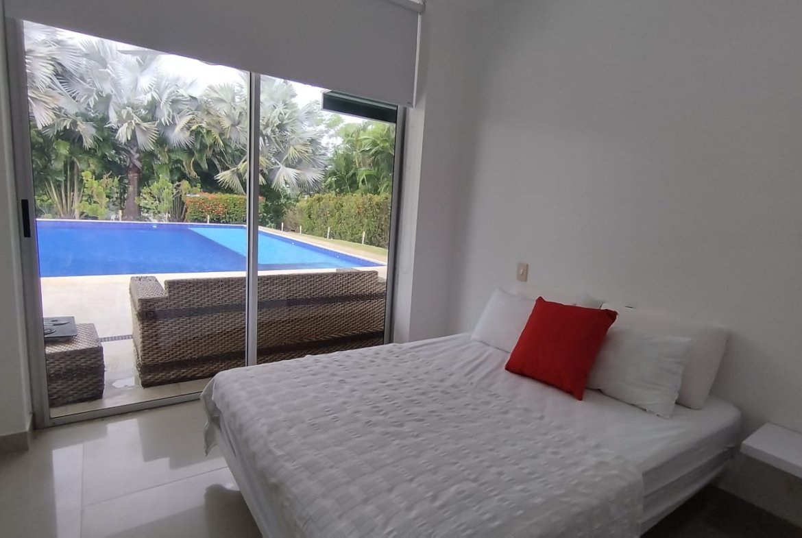 Apartamento en venta en Laguna Club Cartagena de Indias, piscina privada y venta a puerta cerrada