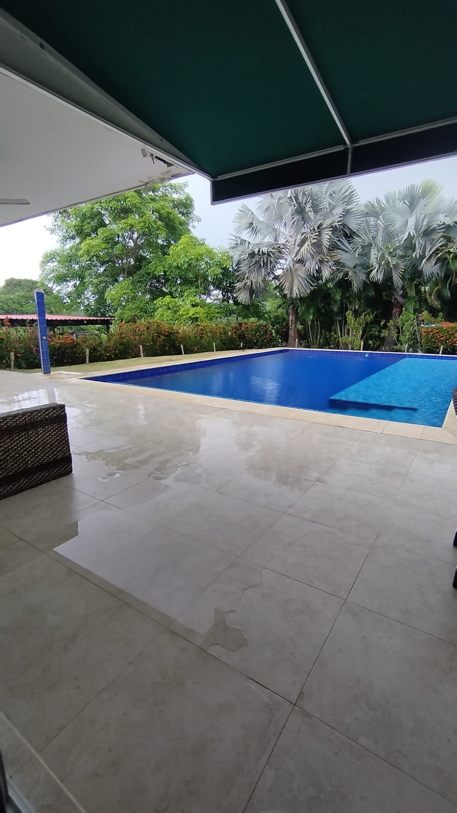 314202-454753-28258503907141579 Apartamento en venta en Laguna Club Cartagena de Indias, piscina privada y venta a puerta cerrada