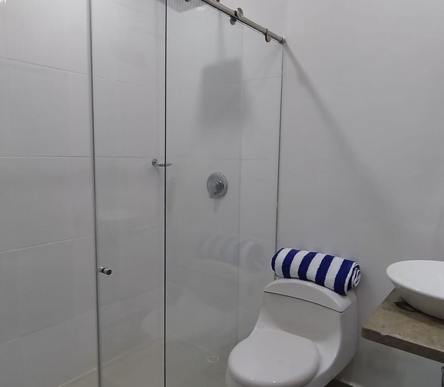 Apartamento en venta en Laguna Club Cartagena de Indias, piscina privada y venta a puerta cerrada