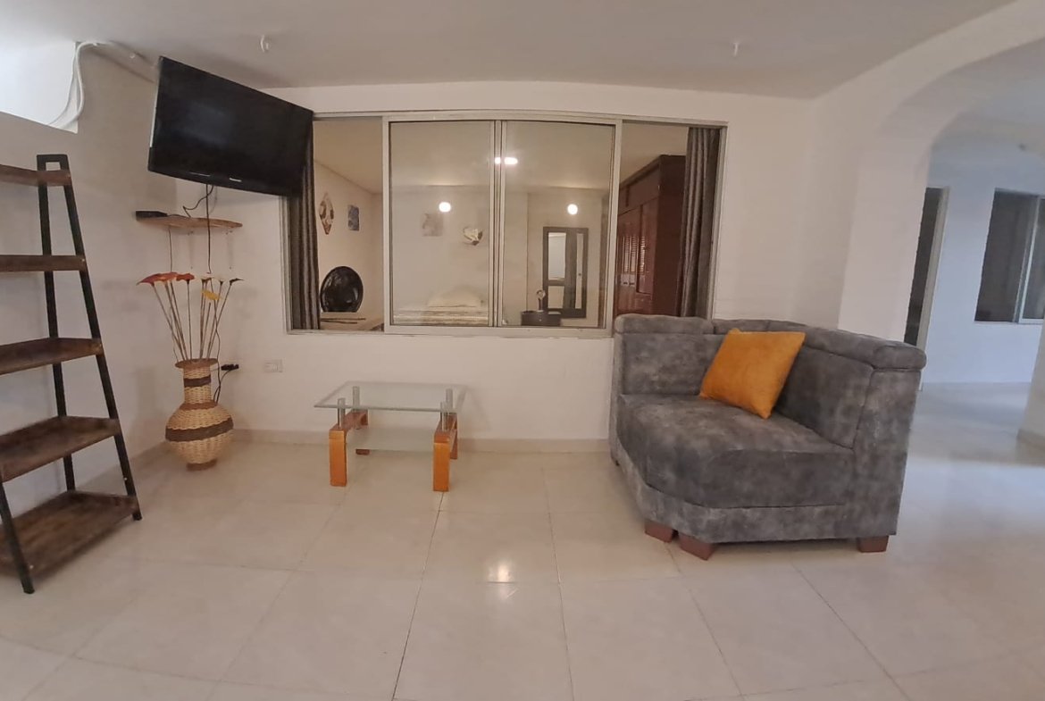 Apartamento amoblado en arriendo en Casas Blancas, Cali