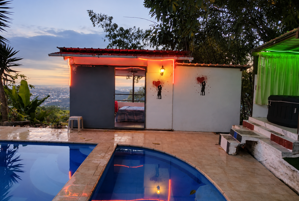 Glamping cerca de la ciudad km5 via Cristo Rey, rodeado de naturaleza