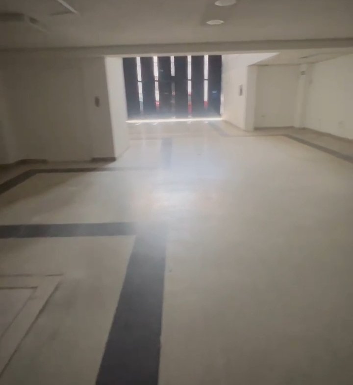 Arriendo Bodega amplia en Bucaramanga cerca al centro comercial La Isla
