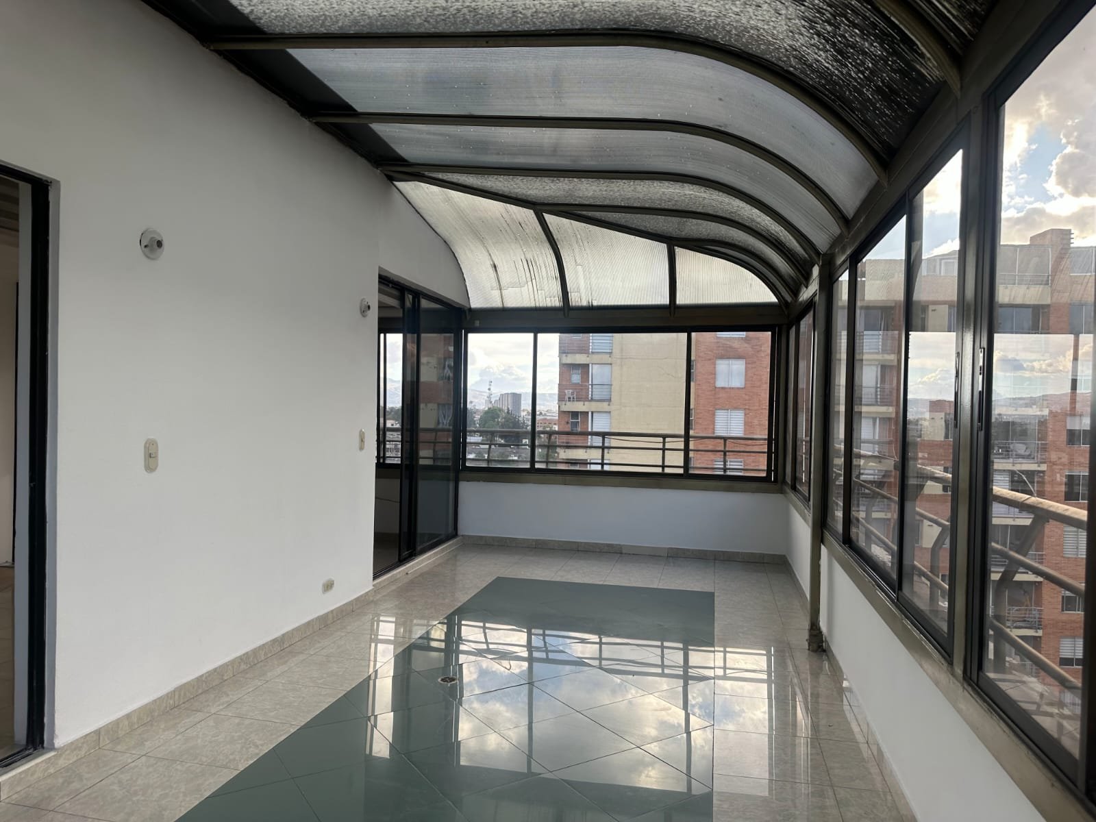 V Penthouse Duplex en Venta – Quinta Paredes