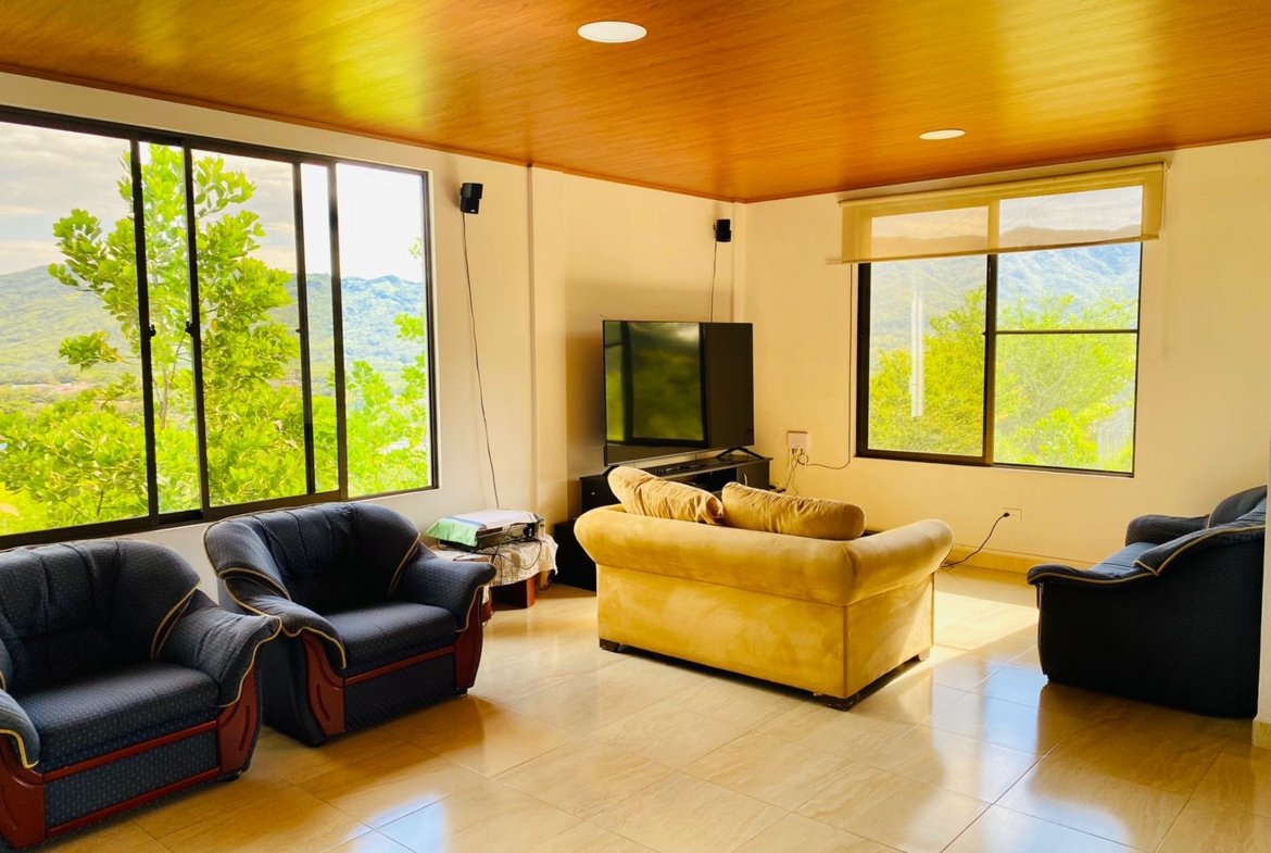 Venta de casa campestre en Guaduas Cundinamarca