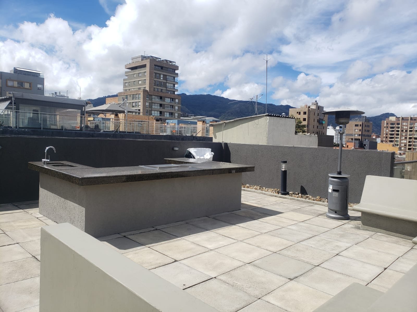 WhatsApp Image 2026-08-28 at 10.28.21 AM (2) Apartaestudio En Venta – Pasadena, Bogotá
