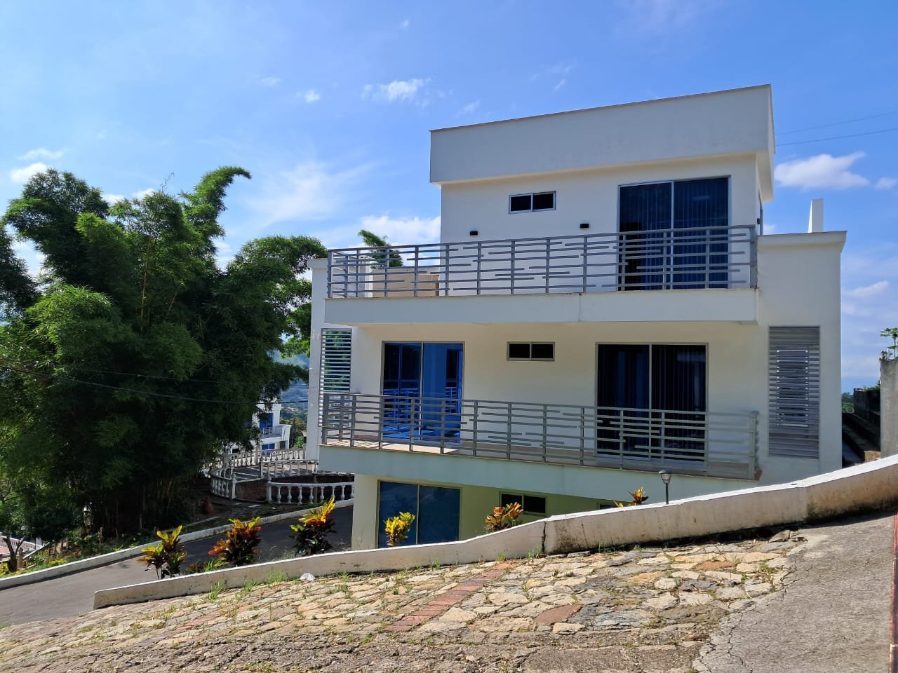 WhatsApp Image 2026-09-07 at 5.43.39 PM (1) VENTA APARTAMENTO DUPLEX SILVANIA CUNDINAMARCA