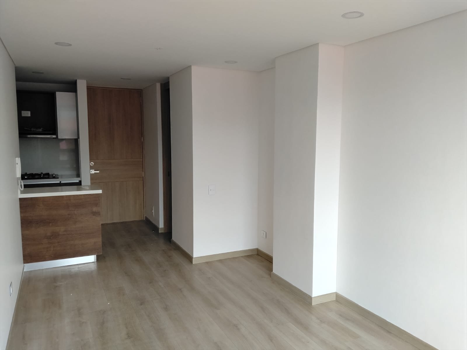 WhatsApp Image 2026-09-07 at 6.05.19 PM (1) ARRIENDO APARTAESTUDIO EN EL BARRIO QUINTA PARDES