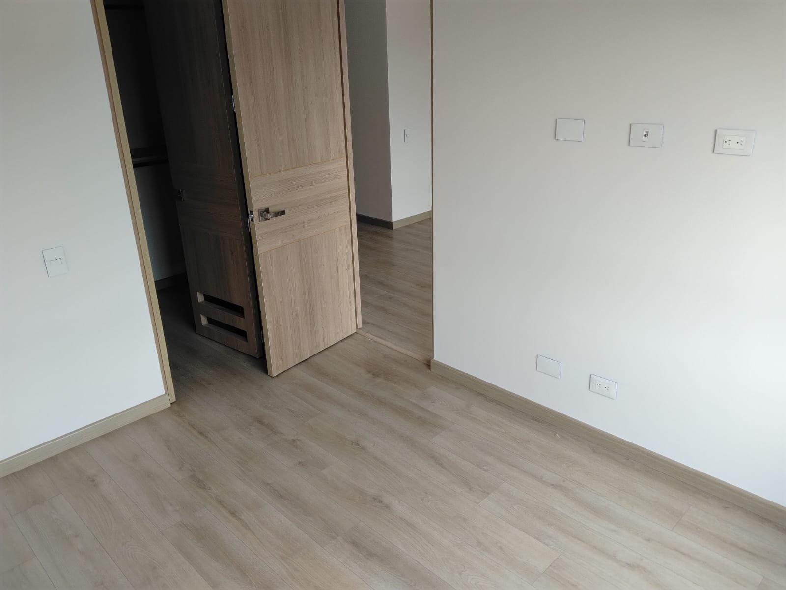 WhatsApp Image 2026-09-07 at 6.05.20 PM (2) ARRIENDO APARTAESTUDIO EN EL BARRIO QUINTA PARDES