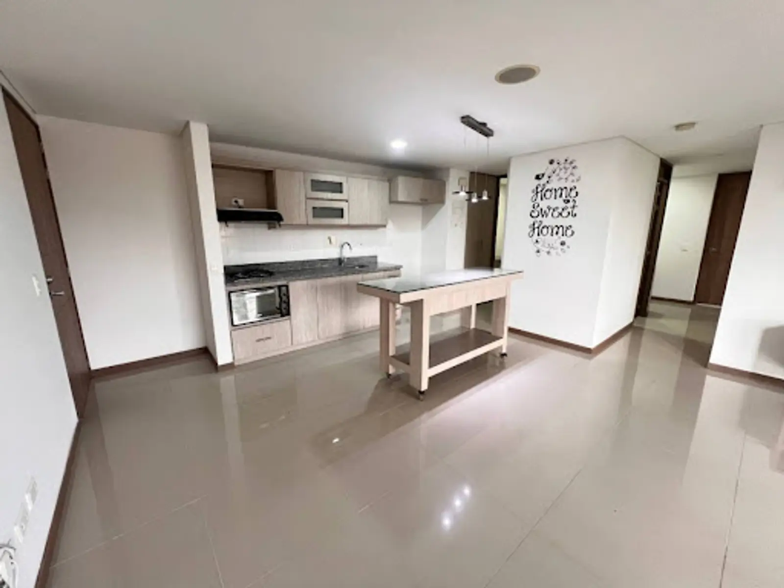 Apartamento en Arriendo en Cumbres, Envigado