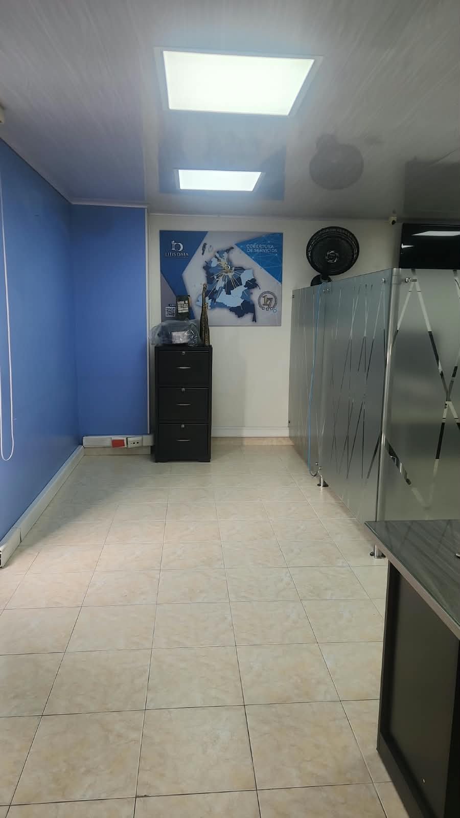 Oficina en venta ubicada en Rovira Plaza con parqueadero, Bucaramanga