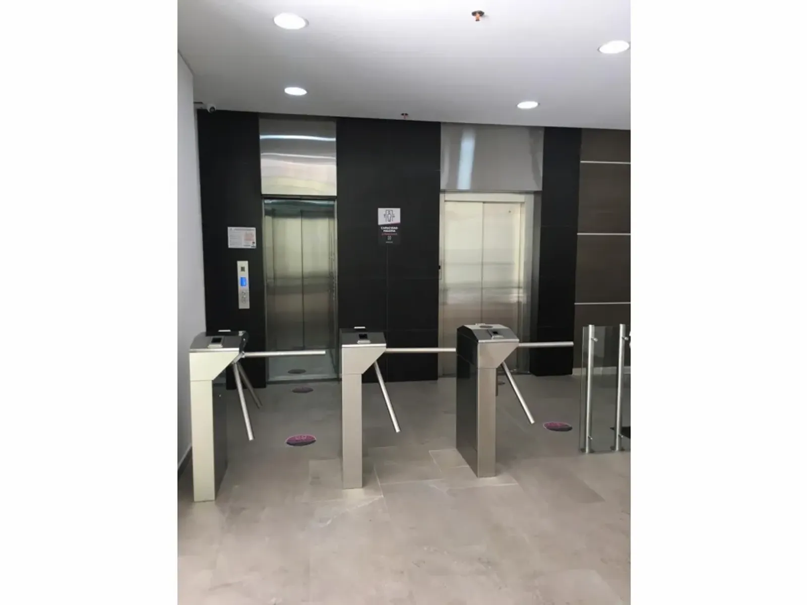 conchia Consultorio en Venta en Chía en centro de Negocios