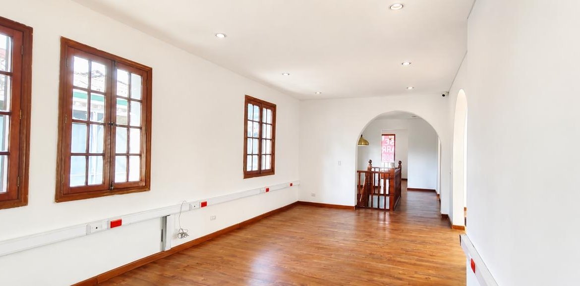 Casa en Teusaquillo para arriendo o venta, uso institucional