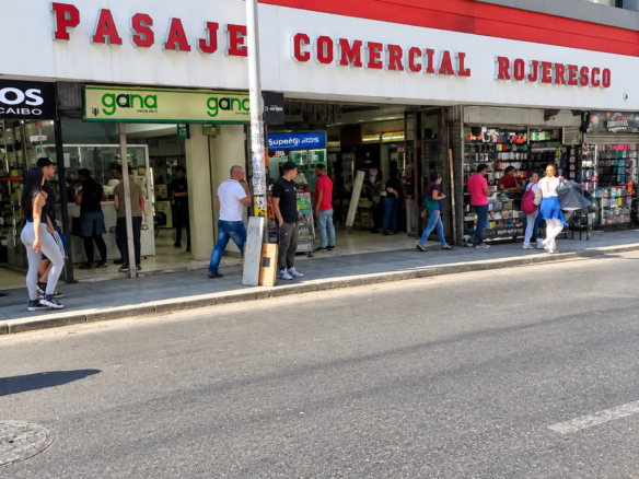 Renta local el corazón de los centros comerciales de Medellín