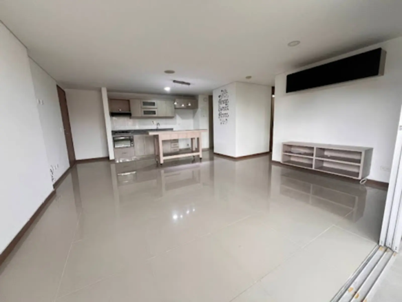 Apartamento en Arriendo en Cumbres, Envigado